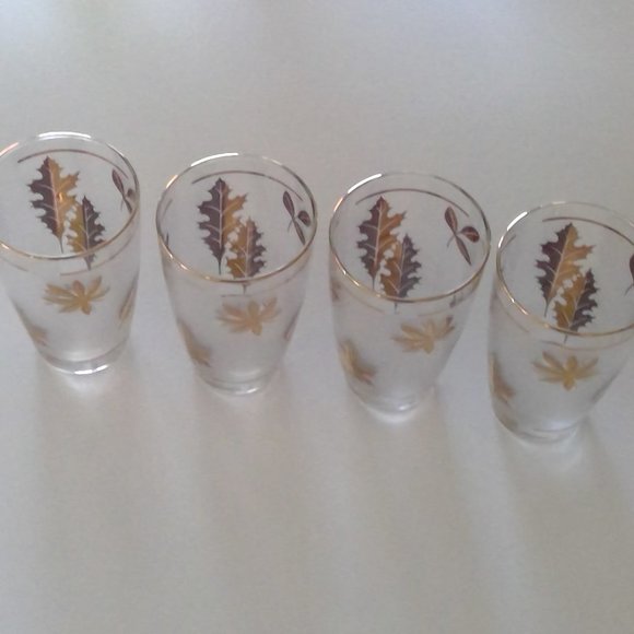 Vintage MCM Libbey Gold Foliage frosted leaf pattern glasses - Picture 2 of 12